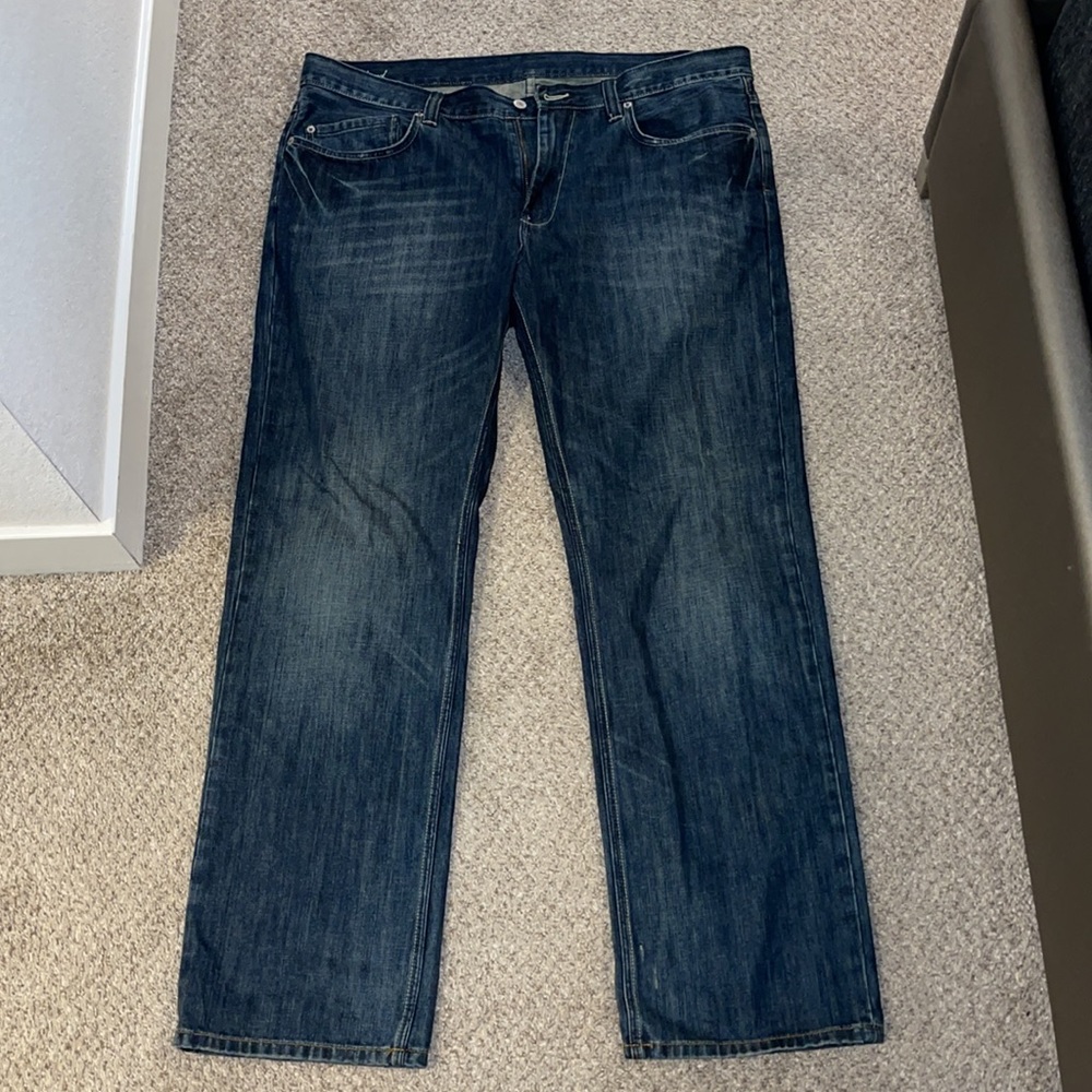 Tommy Bahama men jeans